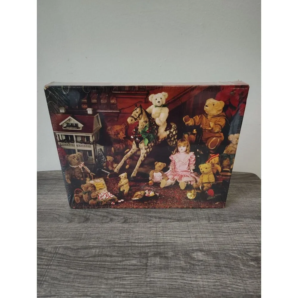 Hallmark Springbok Treasures of Christmas Past 500 Piece Jigsaw Puzzle Sealed